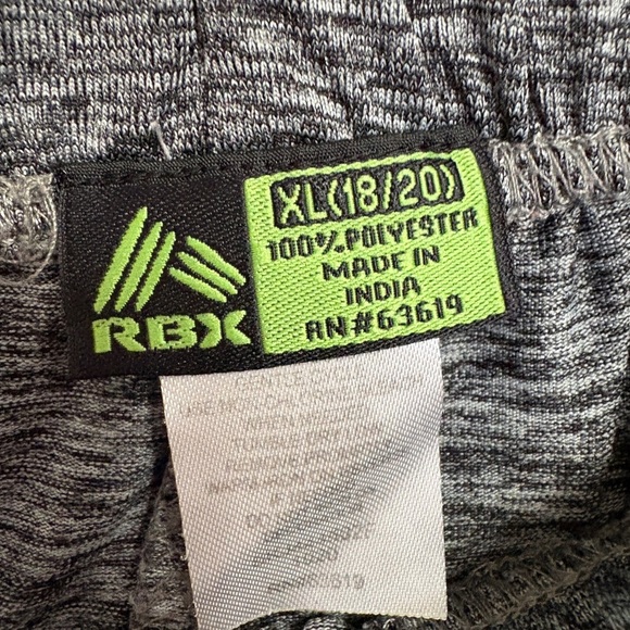 Boys RBX athletic shorts size XL - Picture 4 of 6